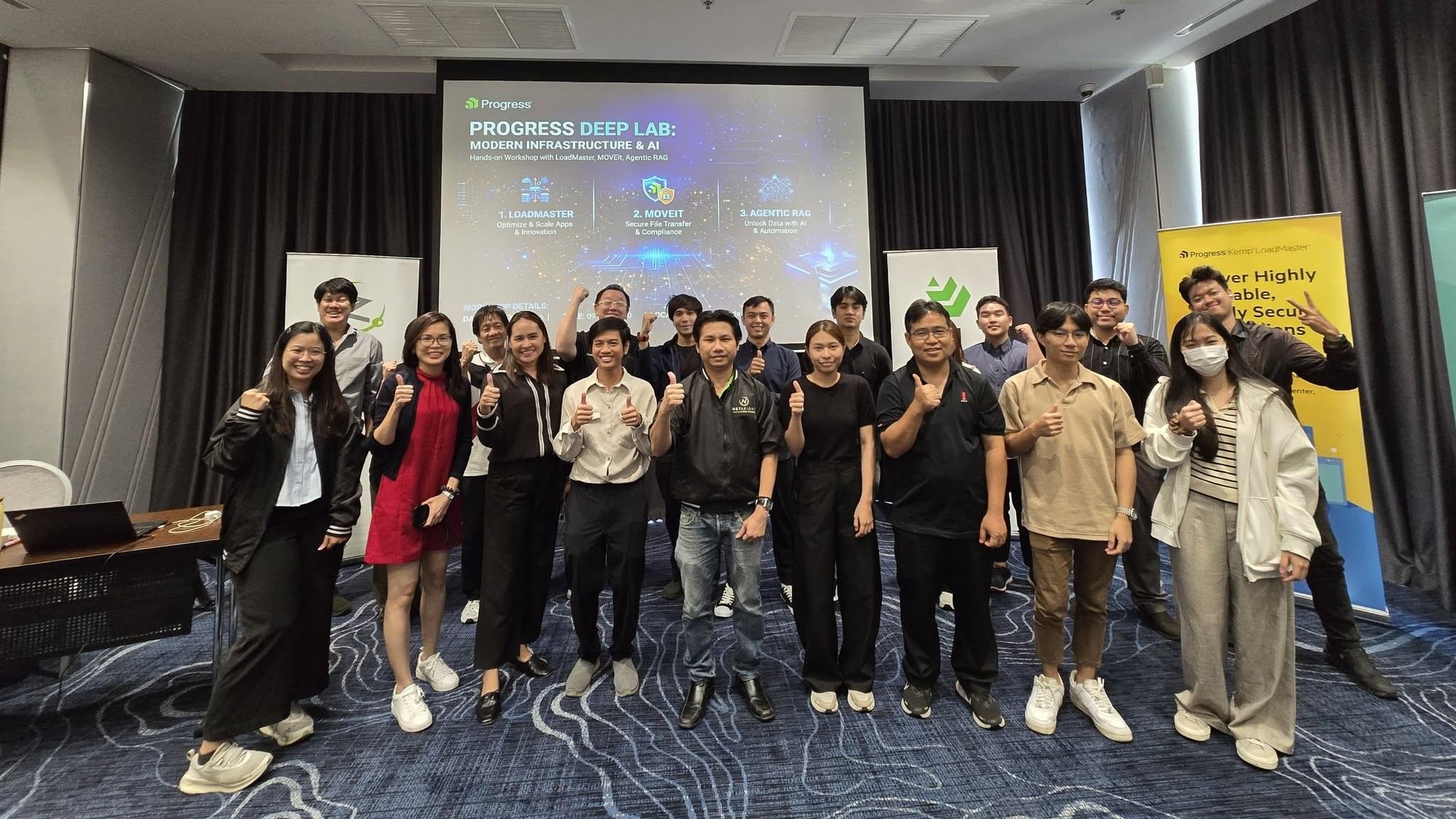 ผู้เข้าร่วม Progress Workshop: Deep LAB ของ Net Bright